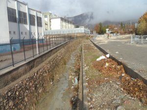 Büyükşehir Belediyesi’nden Temiz Dere Kampanyası