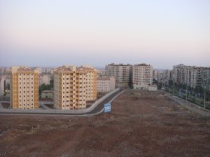 Lojman Üzerinde Görülen Drone, Polisleri Harekete Geçirdi