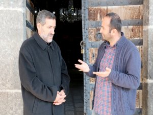 Mahalle onlarındı ama şimdi 50 kişi kaldılar