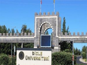 Dicle Üniversitesi'ne FETÖ operasyonu: 23 gözaltı