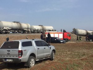 Diyarbakır'da Yük Trenine Bombalı Saldırı