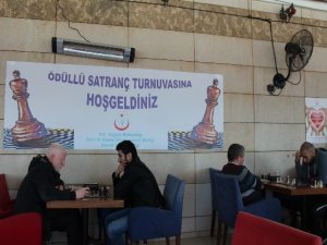 Siirt’te satranç turnuvası düzenlendi