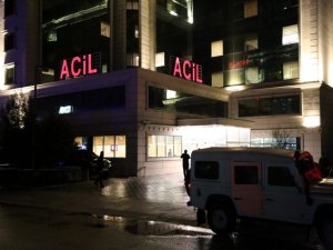 Diyarbakır'da polise silahlı saldırı: 1 polis yaralı