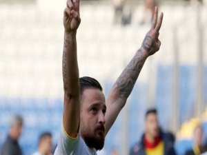 Deniz Naki'ye hapis cezası