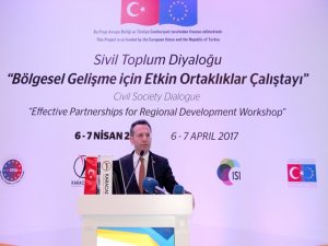 Vali Aksoy: Bölgenin gelişmesi için çalışıyoruz