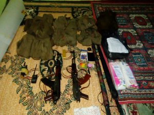 Silvan’da camiye gizlenmiş silah ve mühimmat ele geçirildi