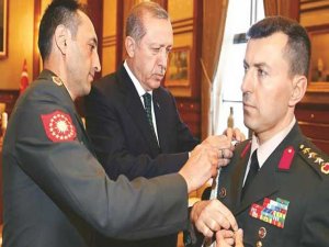 2 yeni KHK ile 3 bin 974 ihraç, 236 göreve iade