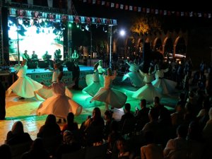 Balıklıgöl'de sema gösterisi