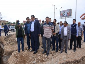 Kanserojen içeren borular değiştiriliyor