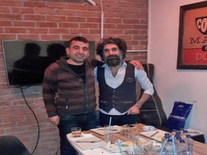 Sanatçı Sevinç gözaltına alındı