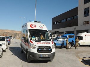 Şırnak'ta askeri araç devrildi: 2 asker yaralı