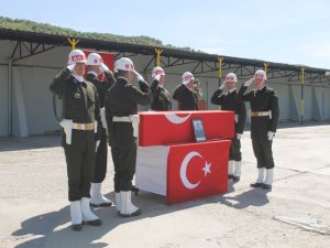 Şırnak'ta şehit asker için tören