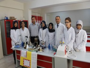 Siirtli öğrenciler bıttım özünden şampuan ve krem üretti