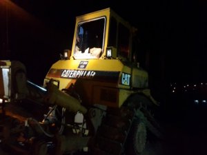 Belediye'ye Ait İş Makinesi Kundaklandı