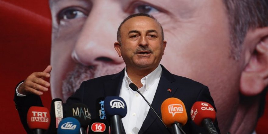 Mevlüt Çavuşoğlu: Uruguay'a kaçan sahtekarın ensesindeyiz