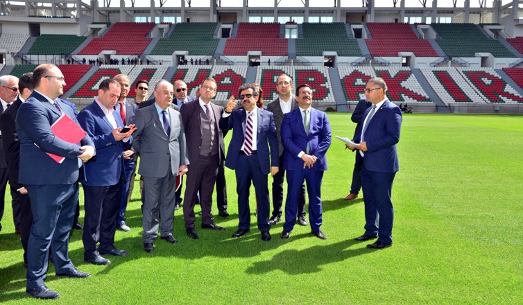 Vali Güzeloğlu, Kupa maçının oynanacağı stadyumu inceledi