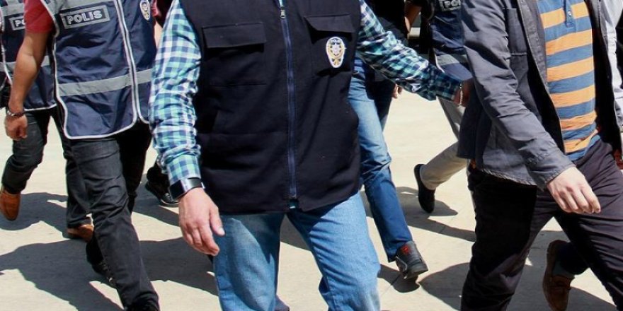 Dargeçit ve Ömerli kaymakamları gözaltına alındı