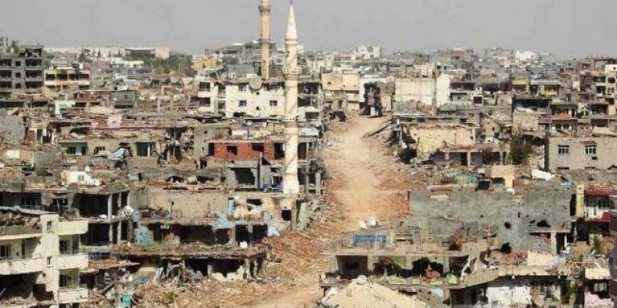 2016'da ilan edilen sokağa çıkma yasağı kaldırıldı