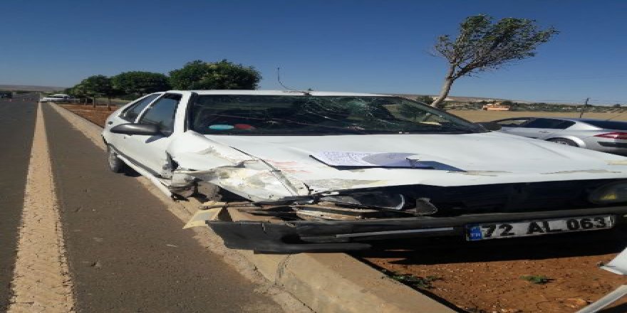 Şanlıurfa'da iki otomobil çarpıştı: 6 yaralı