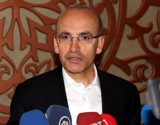 Şimşek: Dolar, tüm para birimlerine karşı değer kazandı