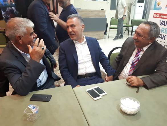 Karacadağ şeyhlerinden AK Parti ve Bal’a Destek