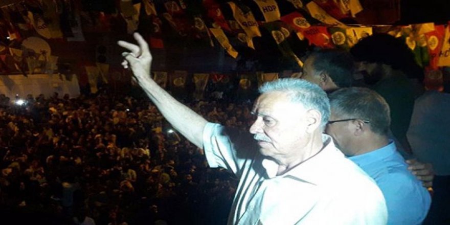 Baba Demirtaş: Oğlumla gurur duyuyorum