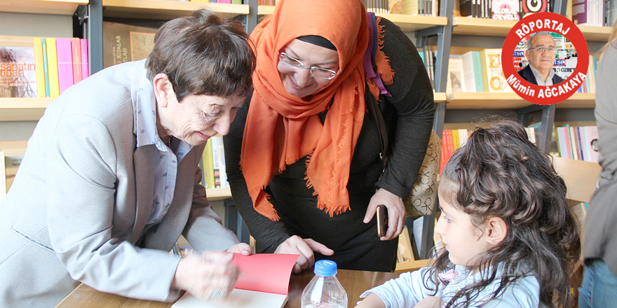 Oya Baydar, Morpheus’ta kitapseverlerle buluştu