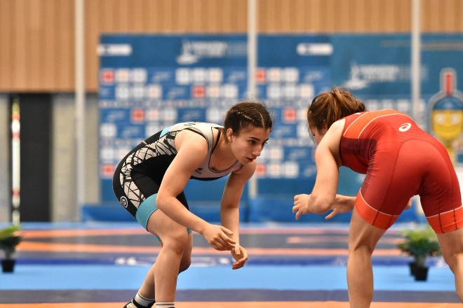 Siirtli güreşçi minderden altın madalyayla döndü