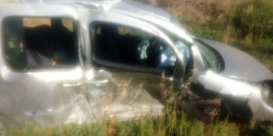 Trafik Kazası 5 kişi yaralandı