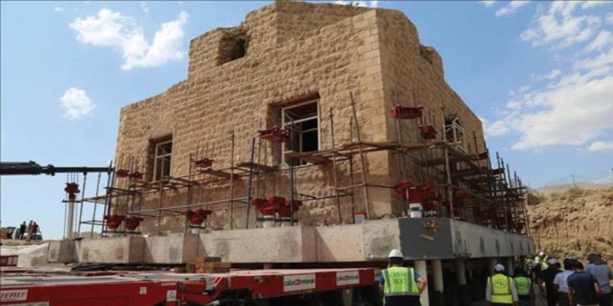 Hasankeyf'te Tarihi Artuklu Hamamı Taşınıyor