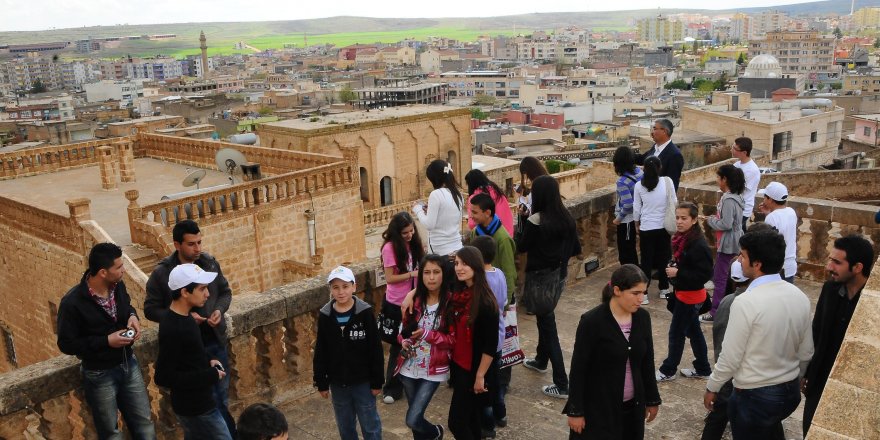 Dinler ve diller kenti Midyat, uluslararası festivale hazırlanıyor