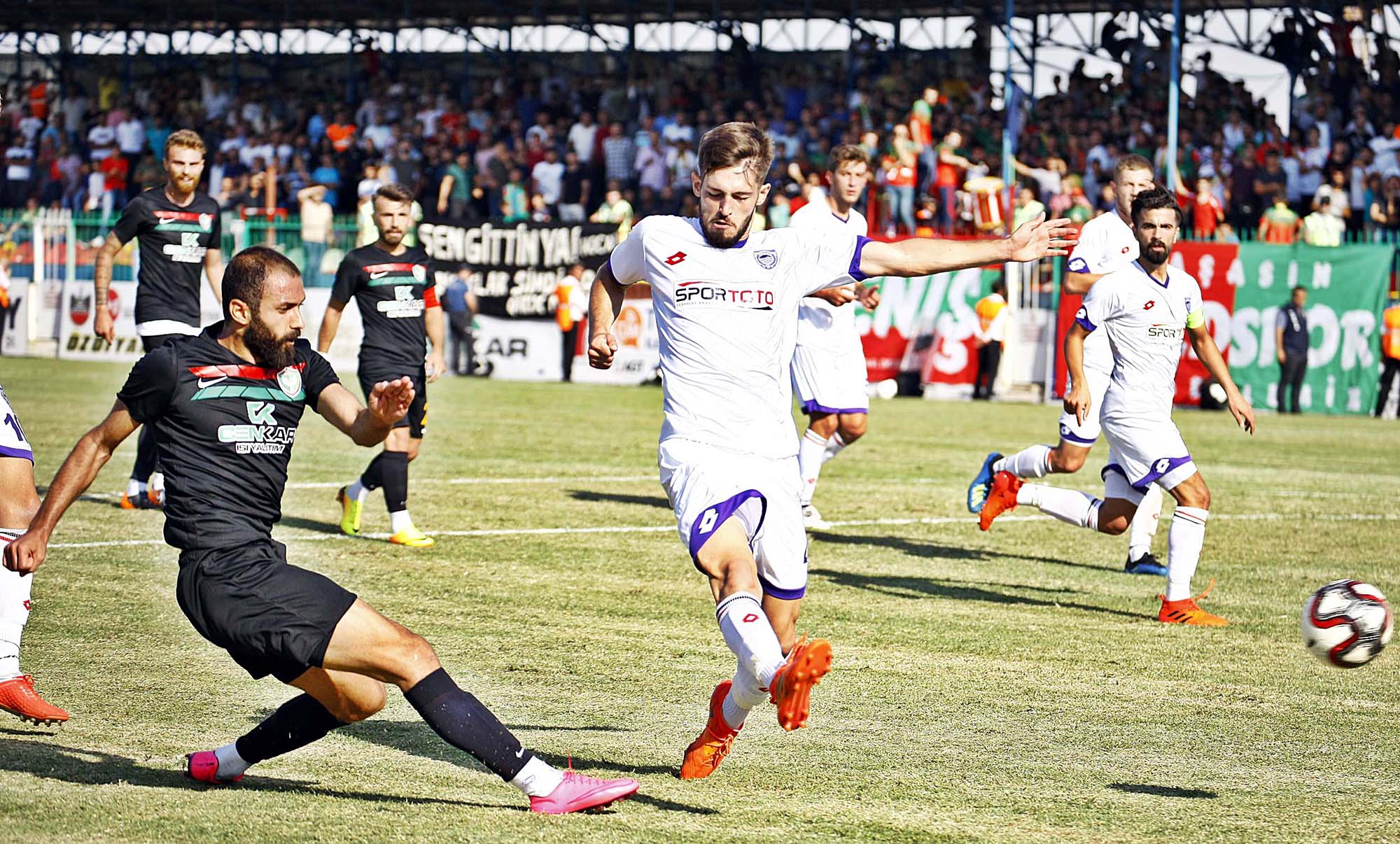 MANSUR'UN FÜZESİ ZAFERİ GETİRDİ