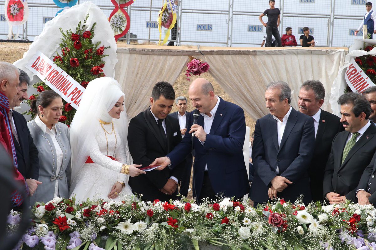 Soylu, Diyarbakır'da: ABD, terör örgütlerine tırlarla mühimmat veriyor