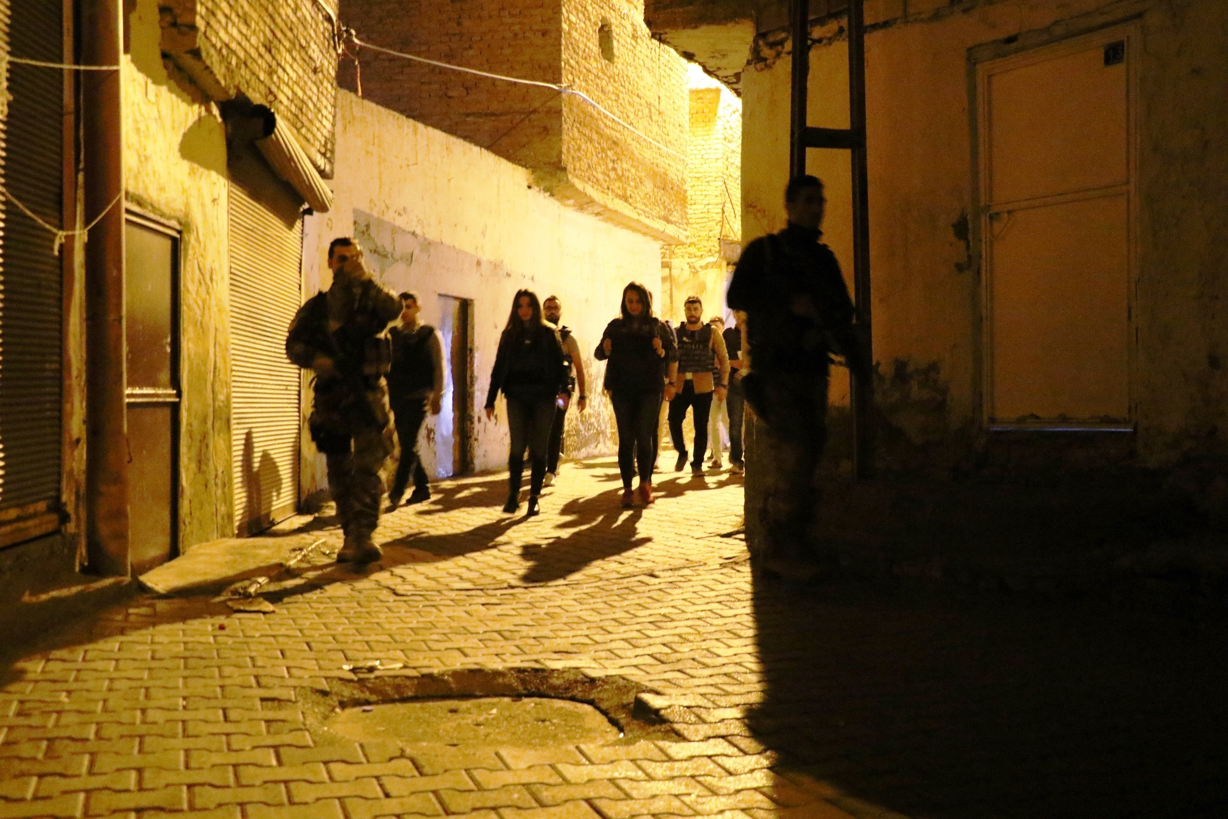 Diyarbakır'da Erdoğan'ın gelişi öncesi asayiş uygulaması