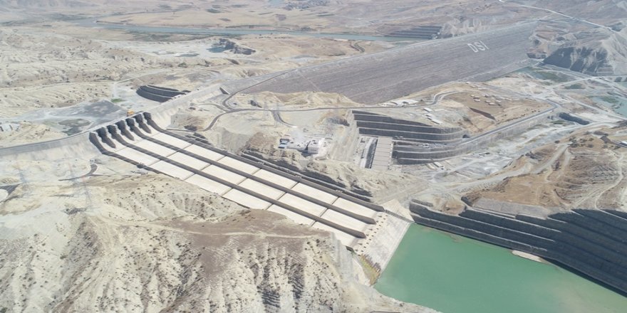 GAP'ın iki dev barajı tamamlanıyor