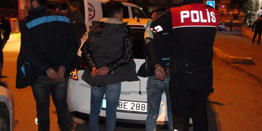 Şanlıurfa'da narkotik operasyonu: 4 gözaltı
