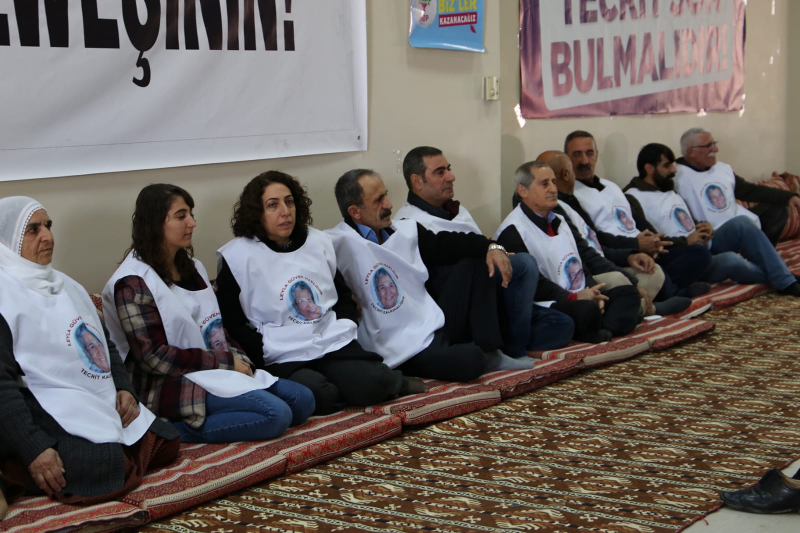 Diyarbakır'da Leyla Güven'e destek için açlık grevi