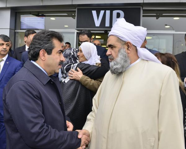 Diyarbakır Valisi: Geçmişte belediyeler terör örgütlerinin emrindeydi