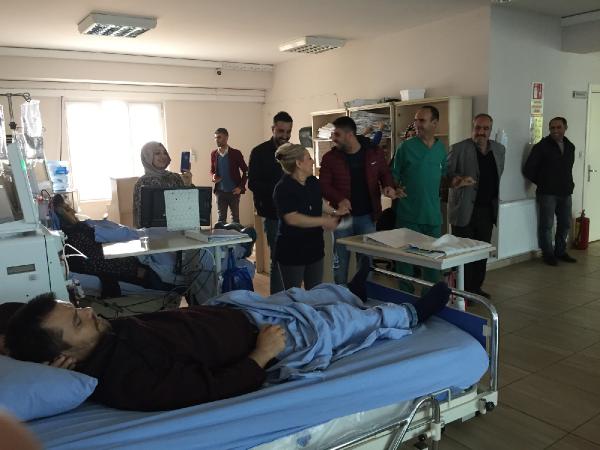 Ahbap'tan Diyaliz Hastalarına Moral Ziyareti