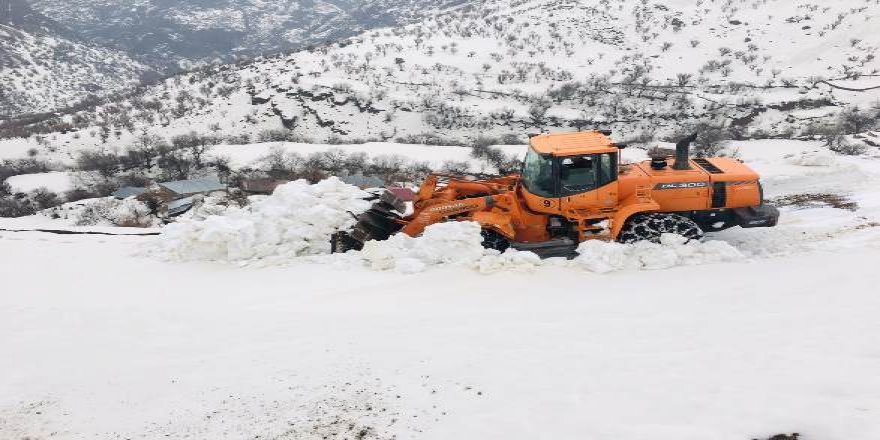 Kapalı köy yolları ulaşıma açıldı