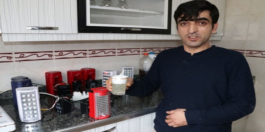 İlkokul mezunu mucid Bozuk aküleri yeniledi