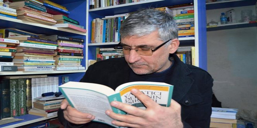 Görme engelli öğretmenin imdadına öğrenciler yetişti