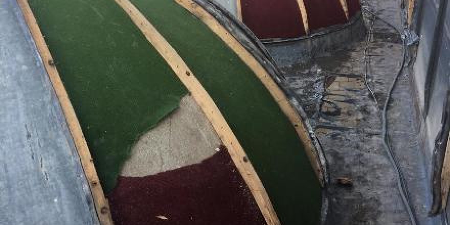 Camiyi soyanlar hala yakalanamadı!