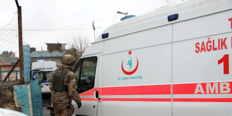 Midyat'ta muhtar adayları arasında kavga: 4 yaralı