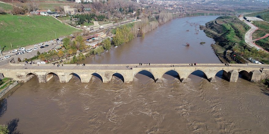 Diyarbakır köprüleriyle de turizmin gözdesi