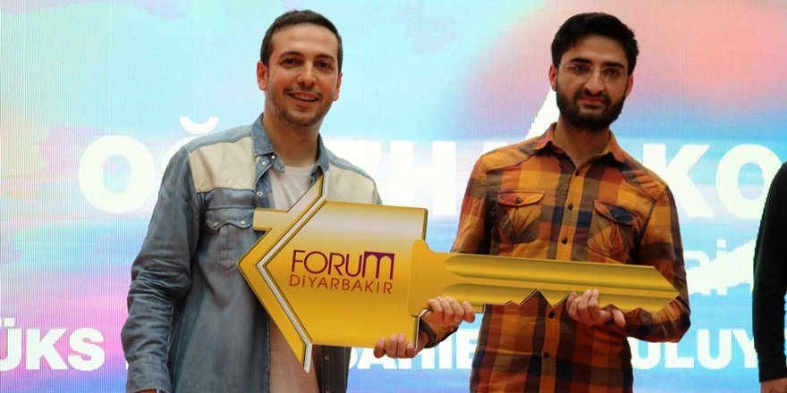 Diyarbakır'da Oğuzhan Koç izdihamı