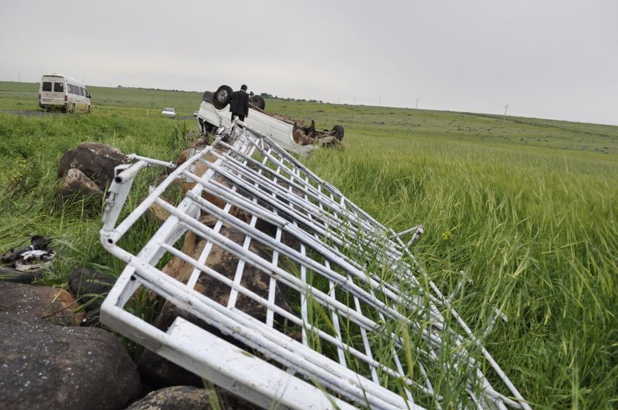 Şanlıurfa'da minibüs takla attı: 8 yaralı
