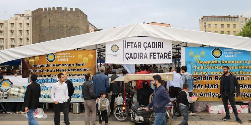 VİDEO - Diyarbakır'da ilk iftar