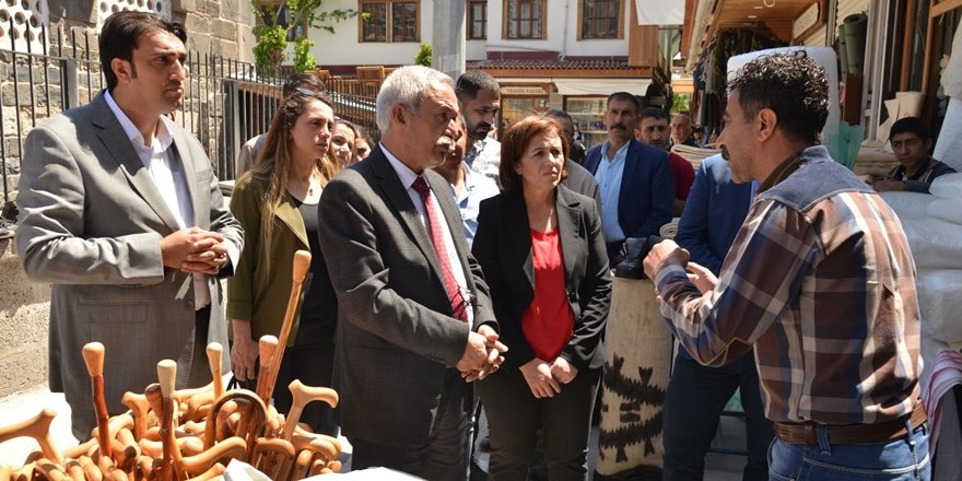 Mızraklı’dan esnaf ziyareti