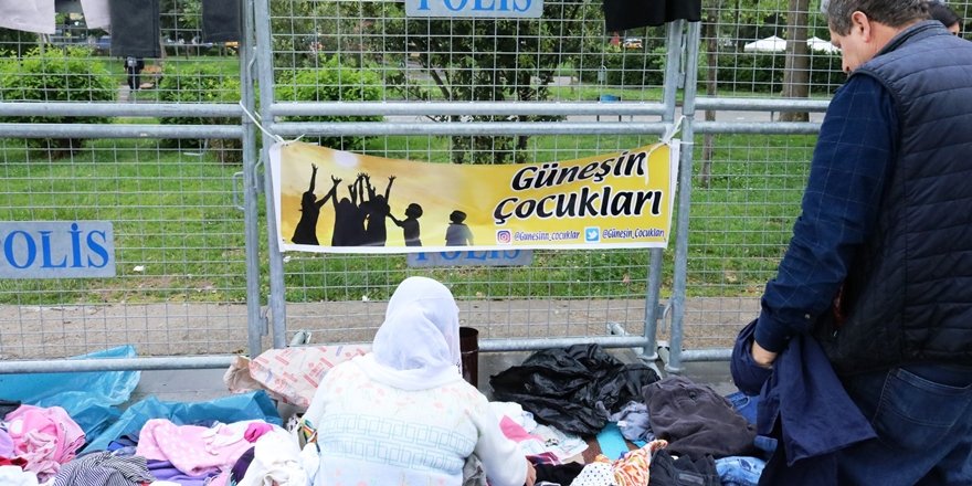 VİDEO - Diyarbakırlı gençlerden örnek davranış